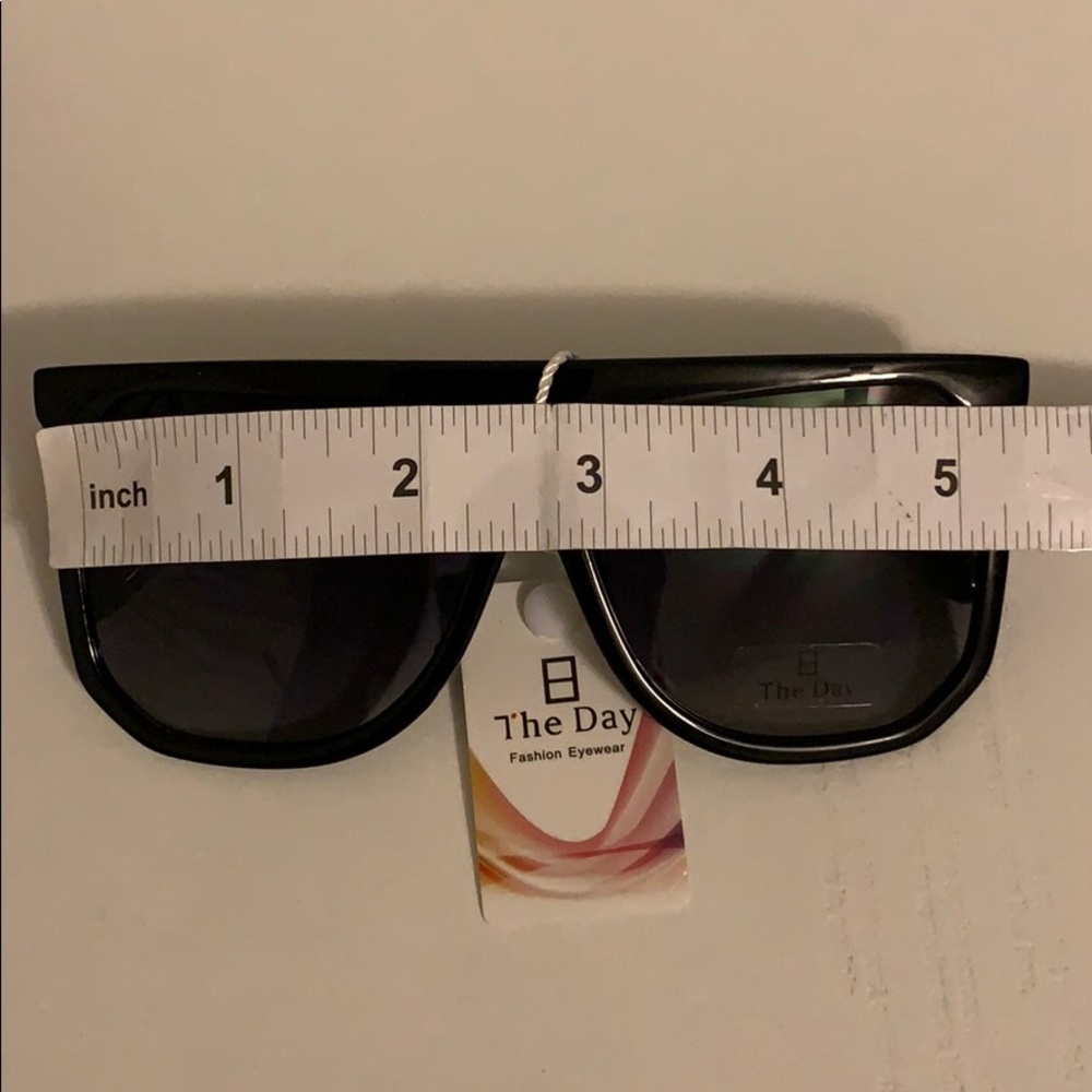 🆕 🆑 SUNGLASSES - Picture 6 of 7